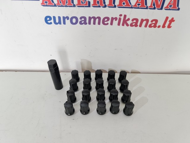 20 Black Short Lug Nuts 14x1.5